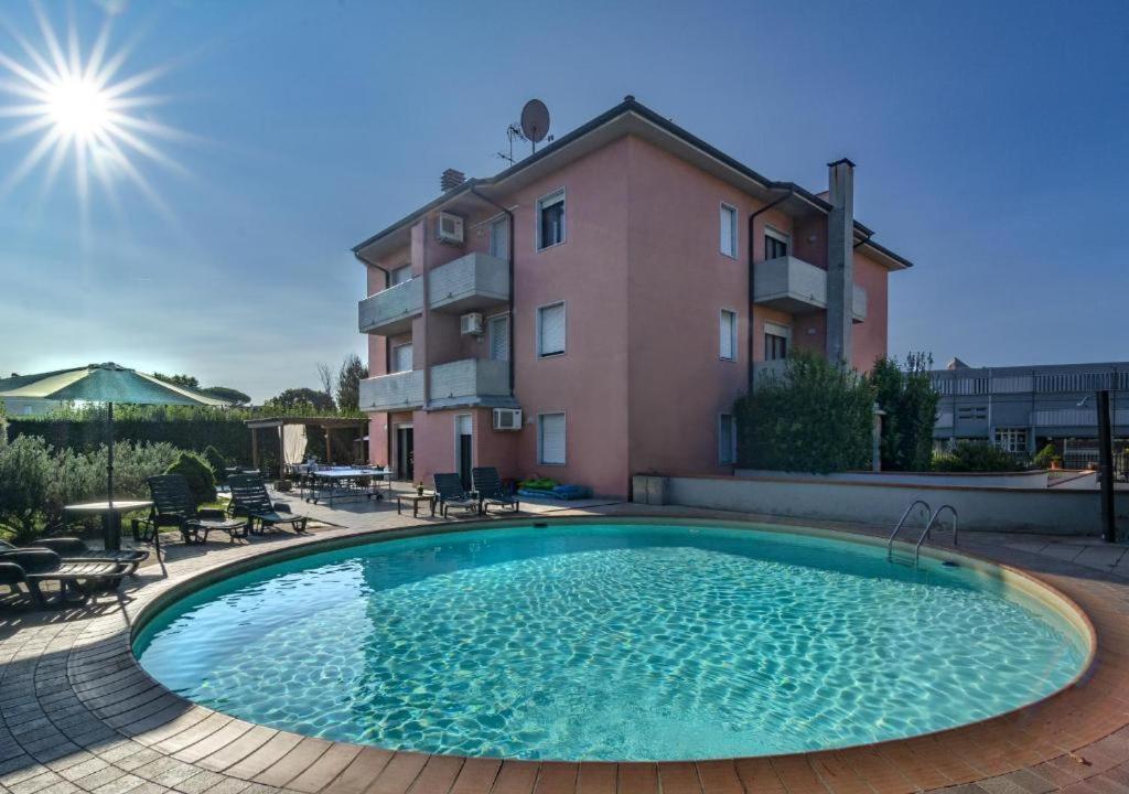 Giada Palace Apartments & Pool - Giada Palace Group Lucca Exterior photo